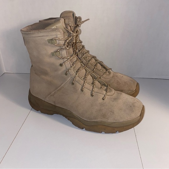 Nike Air Jordan Future Boots Suede “Khaki” 878222-205 Men’s Size US 10.5 RARE